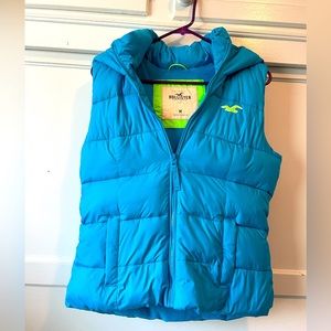 Hollister puffy vest